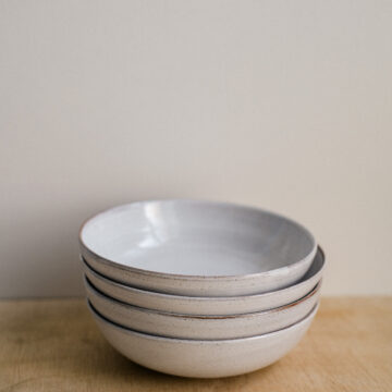 Assiette creuse mouchetée - Osorno